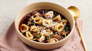 Fyldt pasta med svampe