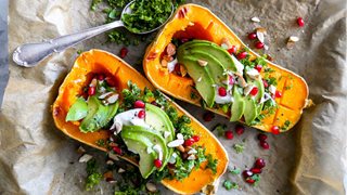 Bagt butternut squash med fyld