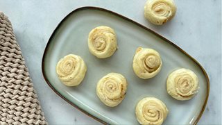 Butterdejssnegle med pikantost - fra 9 mdr.