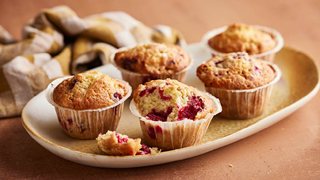 Hindbær muffins med hvid chokolade