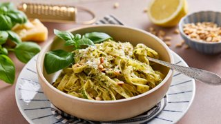 Pasta med pesto
