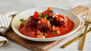 Albondigas - Spanske kødboller i tomatsauce