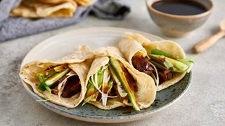 And i hoisin i kinesiske pandekager