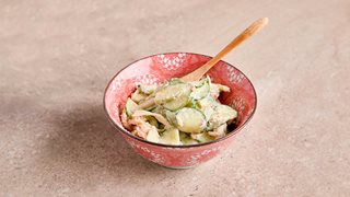 California roll inspireret agurkesalat