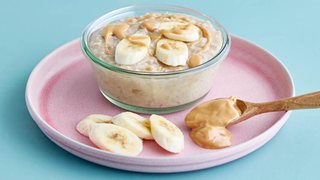 Grød med banan og peanutbutter - fra 7 måneder