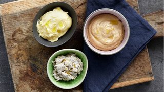 Mtabal, hummus og aioli