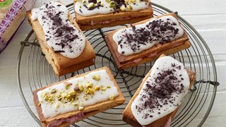 Hindbærsnitter med hvid chokolade