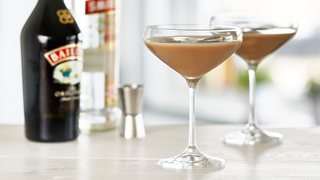 Baileys white russian