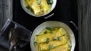 Cannelloni al forno med salvie-pesto og ricotta