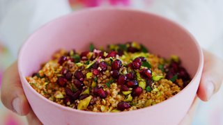Couscous med granatæble og pistacie