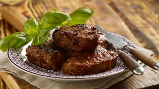 Steak med soltørret tomat