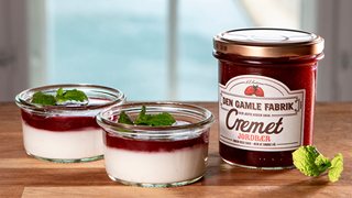 Panna Cotta med cremet marmelade